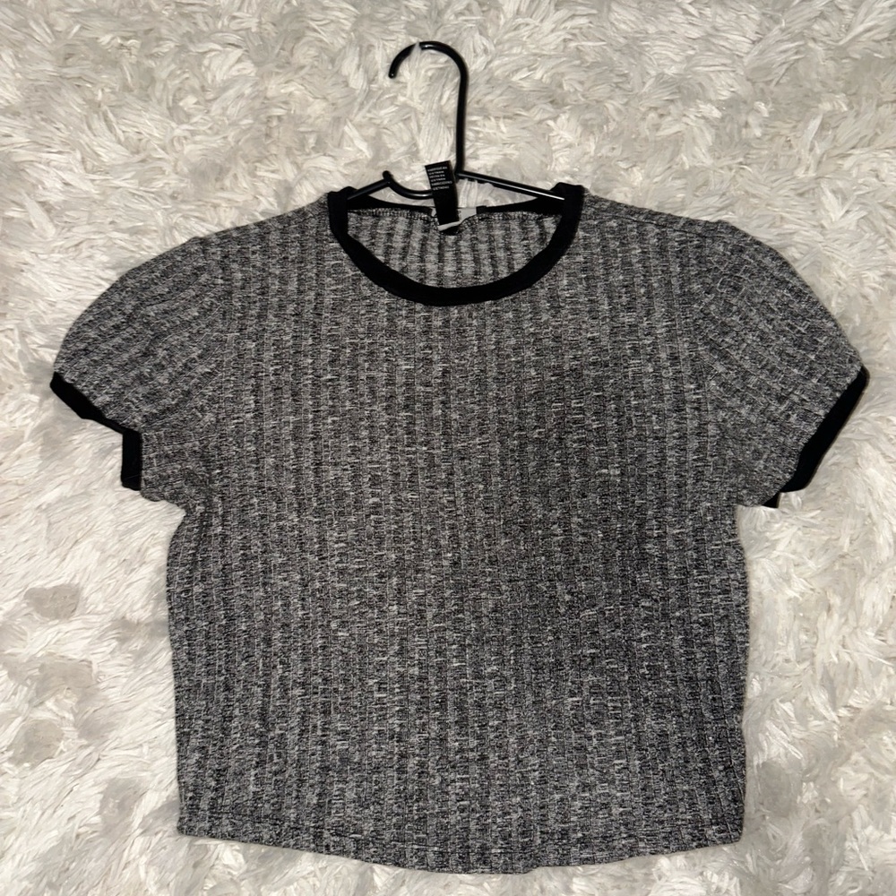 Contrast crop top by Forever 21